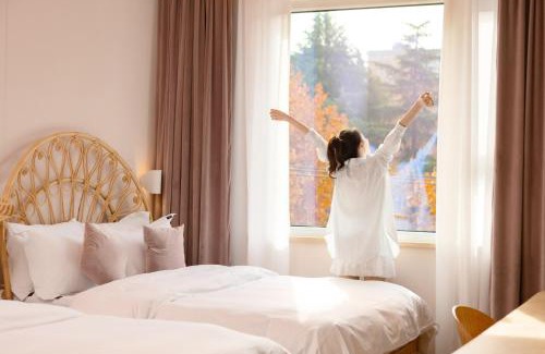 Yanta Qu Hotel | EUPHORIA丨Quiet Garden Quiet Designer Garden Hotel丨Datang Never Sleeps City Big Wild Goose Pagoda Subway Station Branch丨Near the scenic area