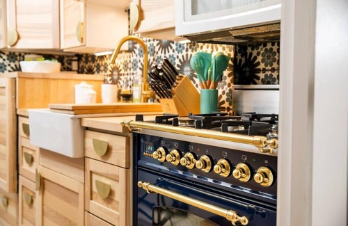 Midtown Apartment | Euro Lux by Minty Living