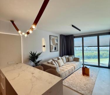 Nivy Apartment | Eurovea Tower, 27th floor apartment, free parking