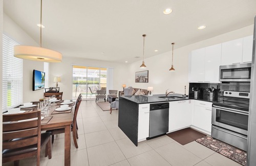 Clear Creek House | EV 1447 - 3 Bed, 3 Bath Townhome with Screened-In Private Pool and Access Resort