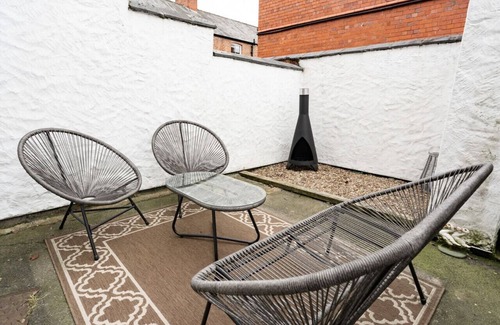 Chester House | EV Charger - Fantastic location! 3 bed sleeps 6