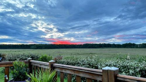 Coulanges Other | Evasion nature Bungalow vue sur la faune locale