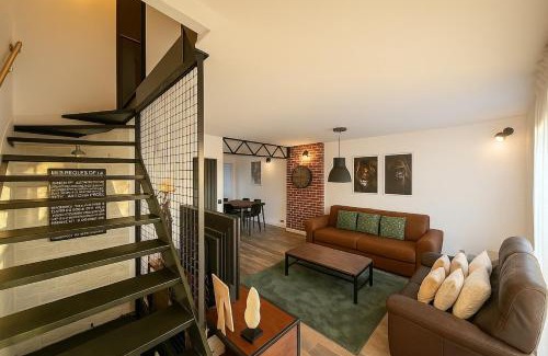 Saint-Quentin-en-Yvelines Apartment | Evasion Verdoyante Vue sur jardin avec balcon et parking