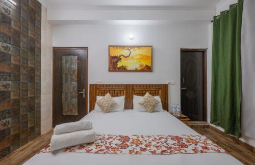 Kasauli Hotel | Evening Sky Homestay - Kasauli !