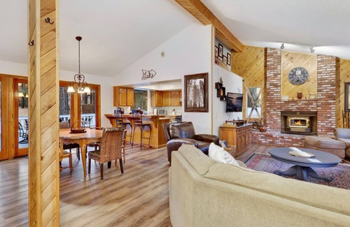 Winter Park Ski Chalet | Evergreen Estate- Relaxing Family Resort Chalet