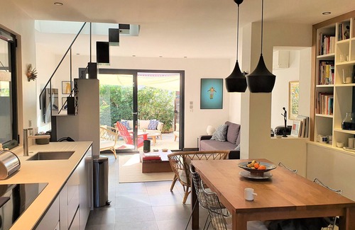 La Capte Villa | Everything can be done on foot! villa just 50m from the beach of La Capte