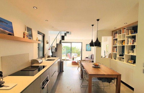 La Capte Villa | Everything can be done on foot! villa just 50m from the beach of La Capte