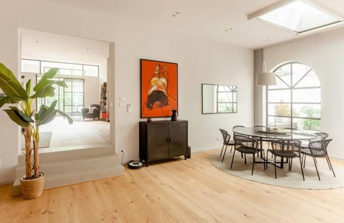 San Niccolo Apartment | Ex Artist Studio Loft near Piazzale Michelangelo