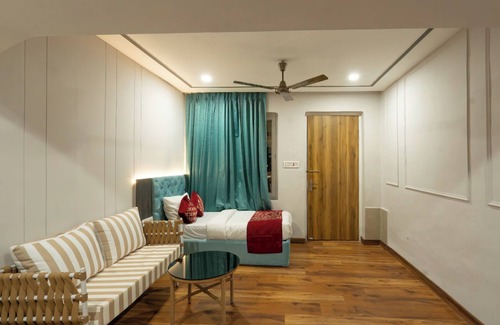 Mallital Hotel | Excel Hotels & Resorts Mall Road Nainital