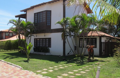 Porto Belo House | Excellent home. Comfortable. Block from the beach. Great for sports and children
