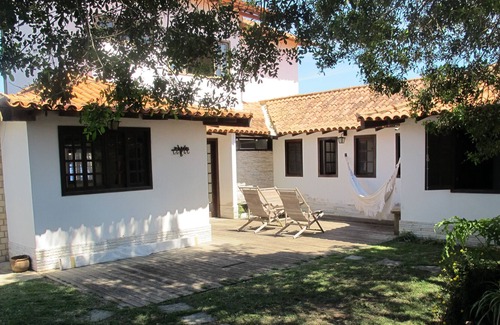 Porto Belo House | Excellent home. Comfortable. Block from the beach. Great for sports and children