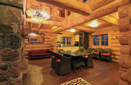 Hara Ski Chalet | Excellent log house with a sauna in Lahemaa!