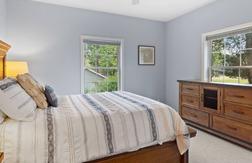 Nekoosa Cottage | Exceptional Lake House w/Private Beach, 10 minutes to Sand Valley!
