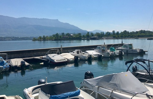 Le Bourget-du-Lac Apartment | EXCLUDED ON LAKE.