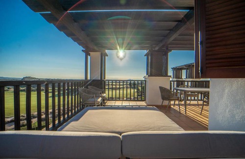 Caserio Los Tarquinos Apartment | Exclusive 2 Bed 2 Bath Penthouse with Golf Views - DE2332EV
