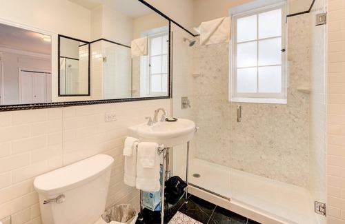 Park West Resort | Exclusive & Chic Hotel Near Balboa Park