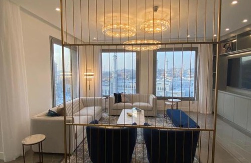 Mecca City Center Apartment | Exclusive Penthouse with panoramic Kaaba and Haram View by Luxury Explorers Collection