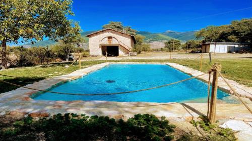 Poreta House | Exclusive Pool-open All Year-spoleto Biofarm-slps 8-village shops, bar1 km 6