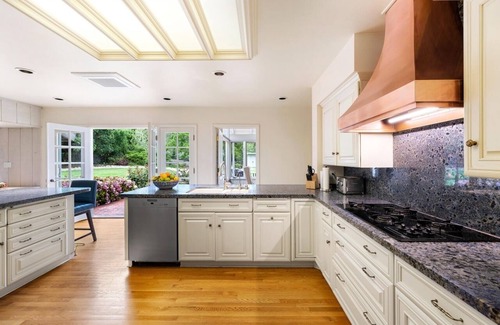 Hope Ranch House | Exclusive Short-Term Haven: Luxe Living in Hope Ranch!