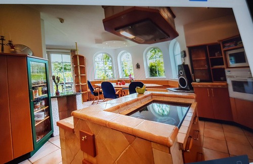 Ljubljana Apartment | Exclusive sunny villa with private garden