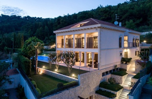 Split Villa | Exclusive Villa Marnano - Split, sea view, near center, concierge services, jacuzzi