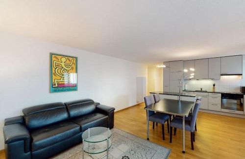 Seefeld Apartment | Executive 1BD flat city center - Hösch 4