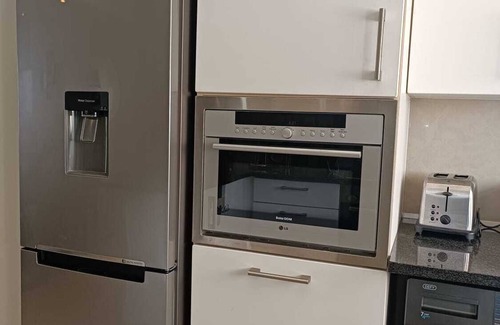 Greater Johannesburg Metropolitan Area Apartment | Executive 2-Bed Apartment in Prime Sandton Location - Jade Apartments