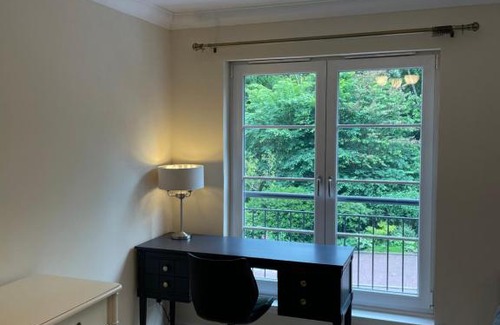 Perth Apartment | Executive Apartment in city of Perth 2 bedrooms and 2 bathrooms