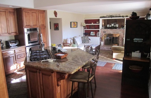 San Luis Obispo House | Executive Home Rental in San Luis Obispo for long term stays, fully furnished