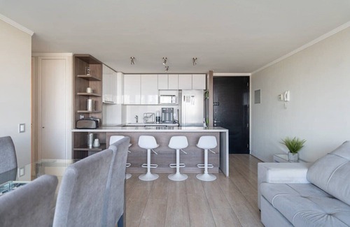 Apoquindo Apartment | Executive Park w/Private Gym, Office & City View