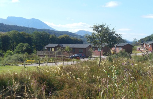 Spean Bridge Ski Chalet | Executive Range Eriskay 3 Bedroom Self Catering Lodge