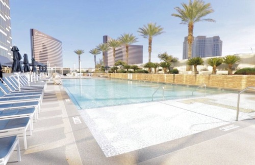 Las Vegas Apartment | Executive-style stay at Trump International in Las Vegas