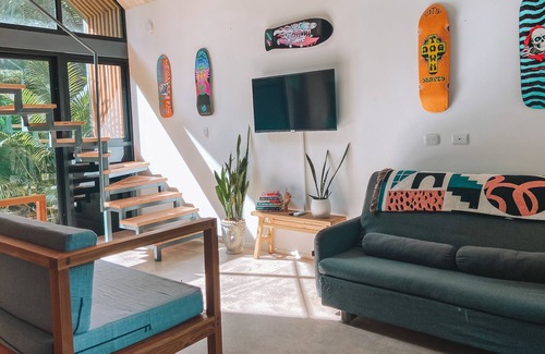 Mal Pais House | Exotic Modern Mal Pais Loft Near the Beach
