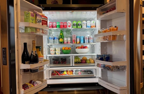 Guthrie House | Experience a cozy, curated holiday in our beautifully restored 5BR Schoolhouse.