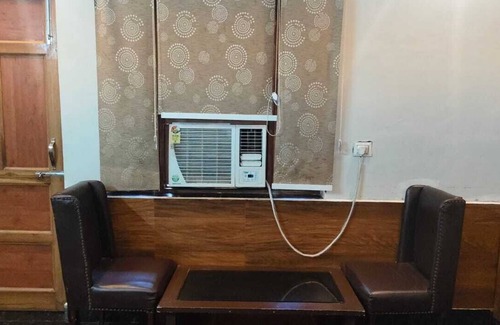 Noida Bed & Breakfast | “Experience Comfort, Luxury, and Warm Hospitality”