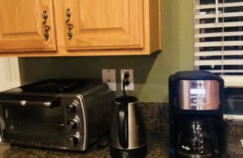 Elk Grove House | Experience Elk Grove living near CSUS – just a quick 18-min drive away