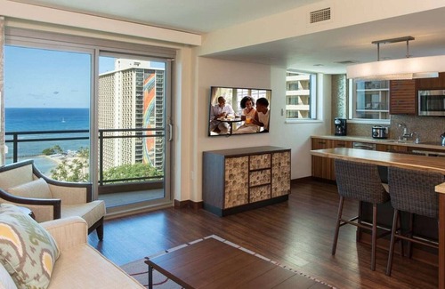 Waikiki Resort | Experience Island Paradise at The Grand Islander by Hilton - 2 Bd. Ocean View