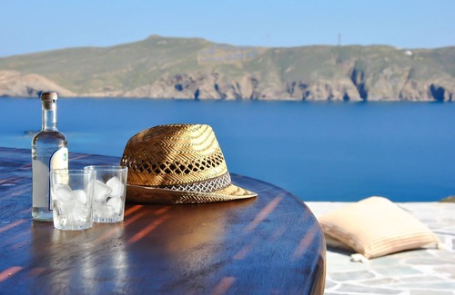 Mykonos Villa | Experience Our Traditional Sea Villa With Private Pool And 5-star reviews
