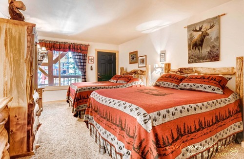Peak 9 Condo | Experience This Enchanting Alpine Hideaway w/ Charming Moose Theme & VIEWS!