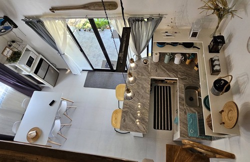 San Francisco Island Apartment | Experience tiny house living right at the beach