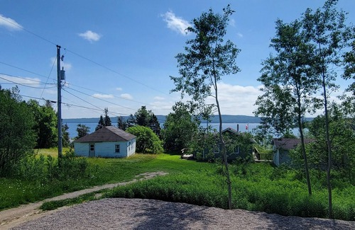Charlottetown House | Explore and relax with ocean views in Charlottetown Bonavista Bay Newfoundland!