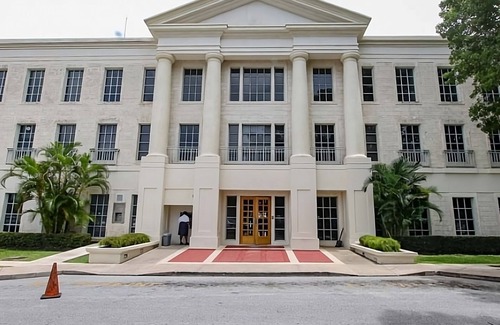 Worthing House | Explore Scenic Worthing Beach! Room w/Private Balcony & Kitchenette!