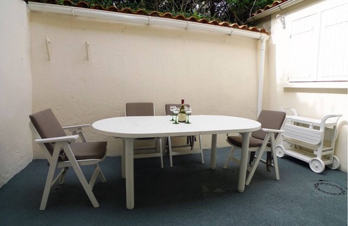 Le Champ-Saint-Pere House | EXPLORE THE VENDEE IN THIS WONDERFUL TOWN HOUSE. 20 MINUTES FROM THE BEACHES