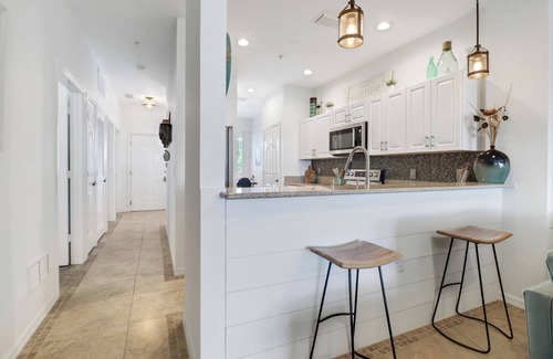 Naples Condo | Exquisite 3BR Condo in Naples l Resort Amenities