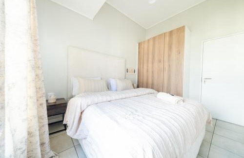 Greater Johannesburg Metropolitan Area Apartment | Exquisite Lavish-Luxury Apartment