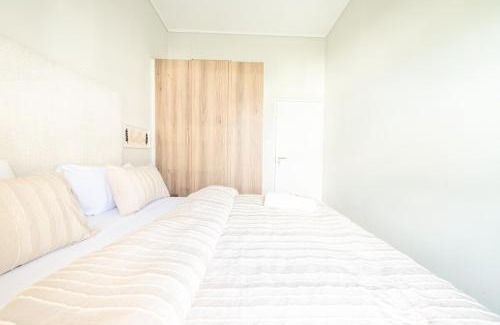 Greater Johannesburg Metropolitan Area Apartment | Exquisite Lavish-Luxury Apartment