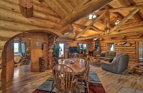 Lander House | Exquisite Log Home with Lander Valley Views!