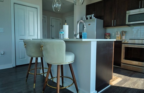 North Buckhead Apartment | Exquisite Sky View of Atlanta nLuxury Downtown Highrise Apartment/Views, Dining