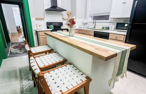 Tower Grove East House | Exqusite Emerald