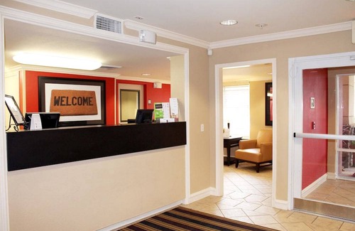 Overland Park Hotel | Extended Stay America Suites Kansas City Overland Pk Nall Av